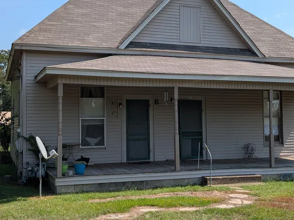 1028 S 11th St, Arkadelphia, AR 71923