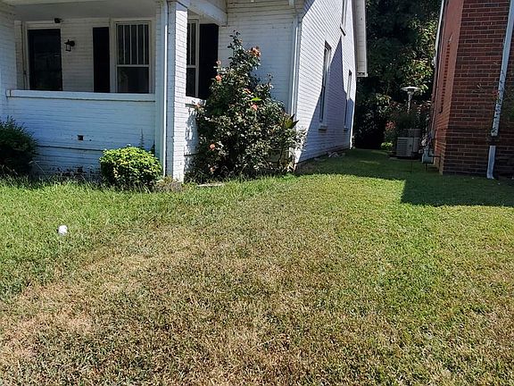 2nd image of 306 Holbrook St