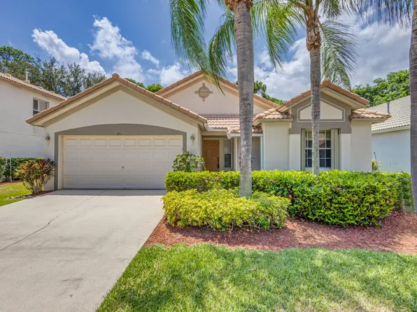 451 Woodview Circle, Palm Beach Gardens, FL 33418