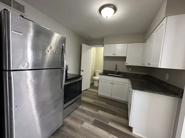 631 N 3rd St, 631 N 3rd St APT 3, Sterling, CO 80751