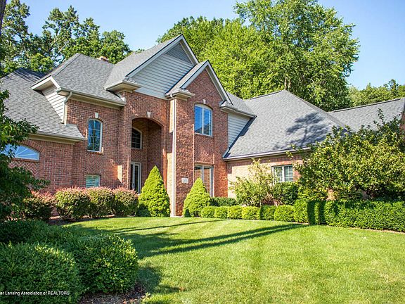 2nd image of 2370 Pine Hollow Dr
