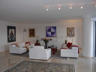 2600 Island Blvd APT 2003, Aventura, FL, 33160