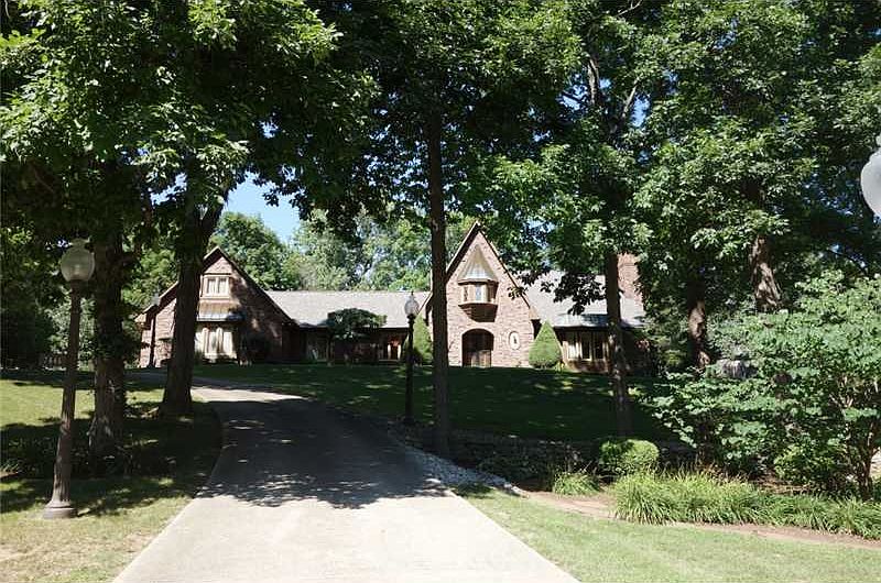 1st image of 7645 Randue Ct