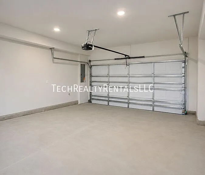 4419 Millennium Ave #1 — Photo 25