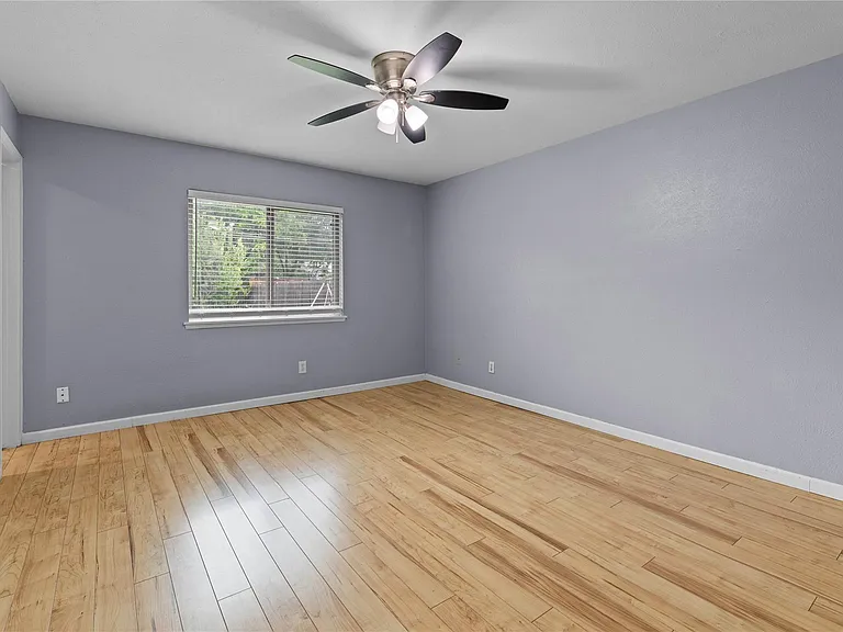 1105 Joshua Tree Dr — Photo 9