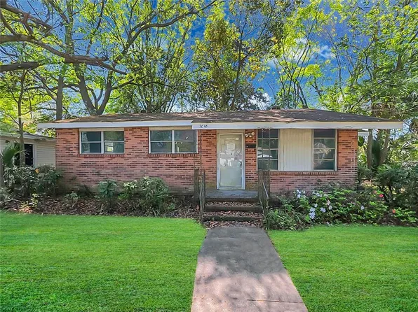 2045 E 42nd St, Savannah, GA 31404