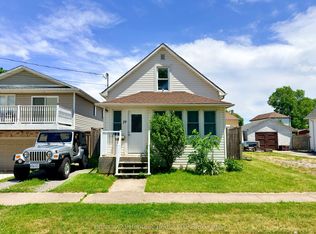 19 Santone Ave, Welland, ON L3C 2J5