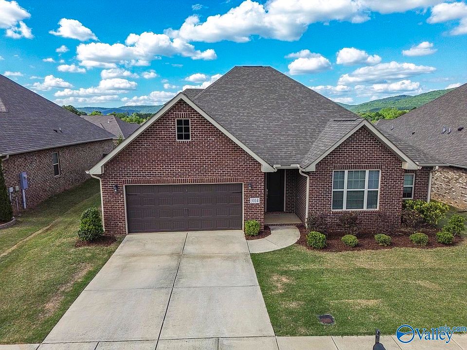 1st image of 3014 Crystal Creek Dr