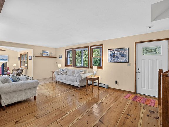 3rd image of 43 Heather Lane