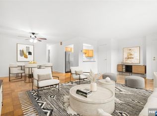 74 E Maple St, Teaneck, NJ 07666