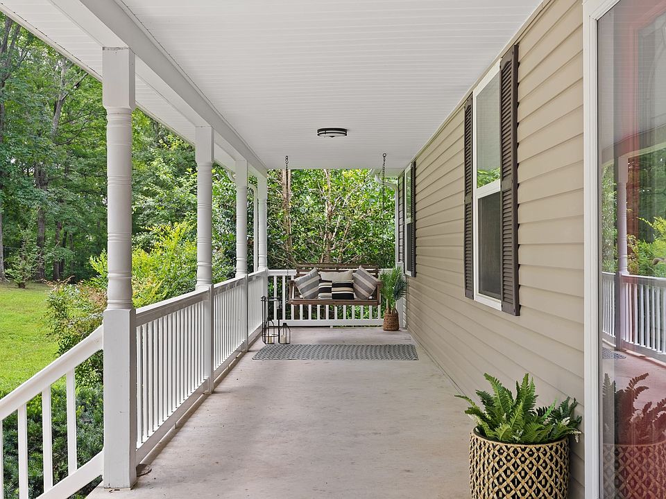 1st image of 1330 Promise Land Rd