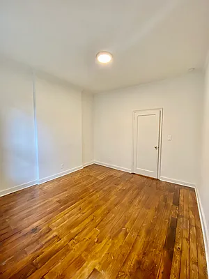 Rented by CMV Realty Inc. | media 18