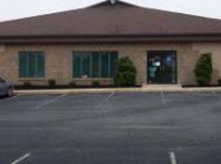 221 Rohrerstown Rd, Lancaster, PA 17603