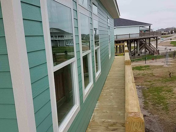 5th image of 974 Surf Rd