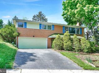 2640 Raleigh Dr, York, PA 17402