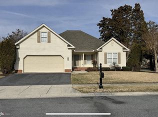 30472 Plantation Dr, Princess Anne, MD 21853