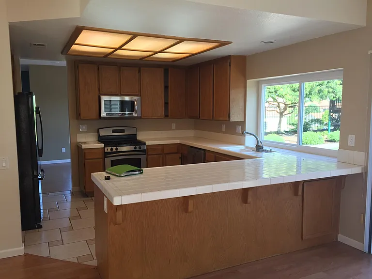 Alderwood Cir — Photo 17