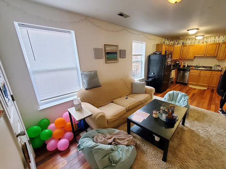 1525 N 17th St #3 — Photo 12