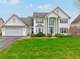 150 Timarron Trl, Rochester, NY 14612