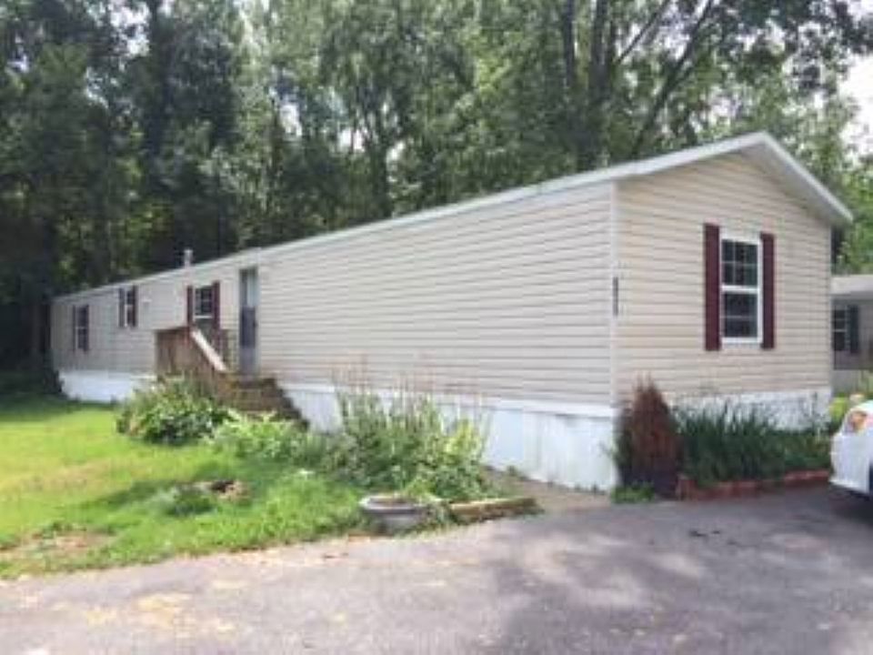1st image of 6910 Landsend Ln