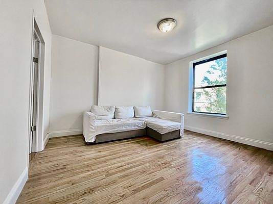 1st image of 500 W 150th St #2A