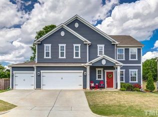 420 Eno Dr, Holly Springs, NC 27540