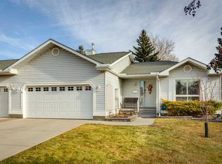 48 W Deer Ridge Close SE, Calgary, AB T2J7C2