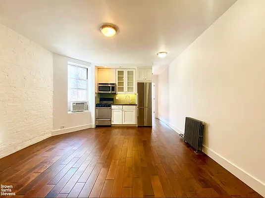 Rented by Brown Harris Stevens | media 22