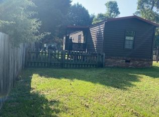 424 McNeill St, Hope Mills, NC 28348