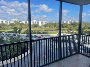 20301 W Country Club Dr APT 621, Aventura, FL