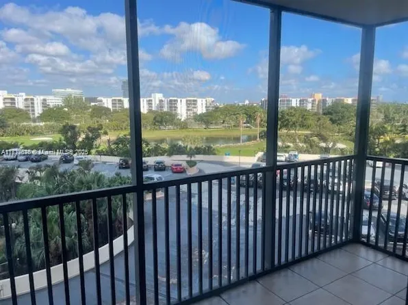 20301 W Country Club Dr APT 621, Aventura, FL 33180