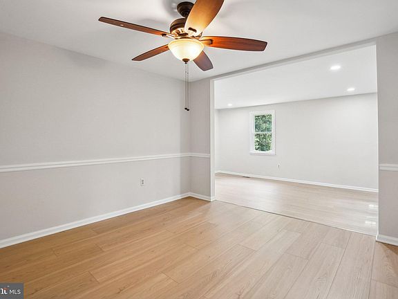 4th image of 9807 New England Woods Ct