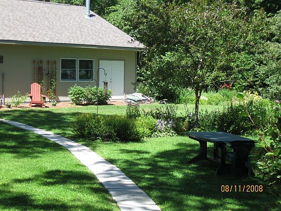 walkway to garage