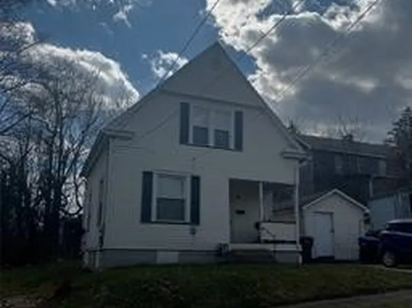373 Wheeler Pl, Sharon, PA 16146