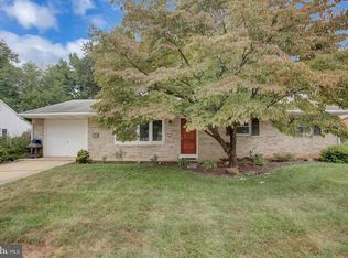 915 Alison Ave, Mechanicsburg, PA 17055