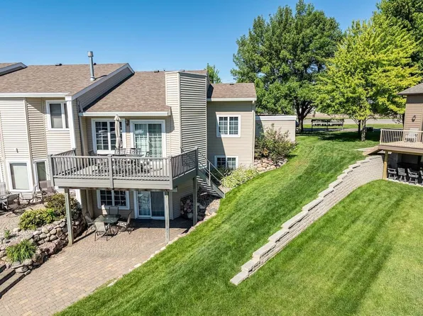 15516 N Tradewind Dr Unit 6, Spirit Lake, IA 51360