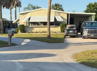 87 Las Casitas Court, Fort Pierce, FL 34951