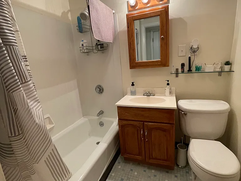 1353 Commonwealth Ave #4 — Photo 6