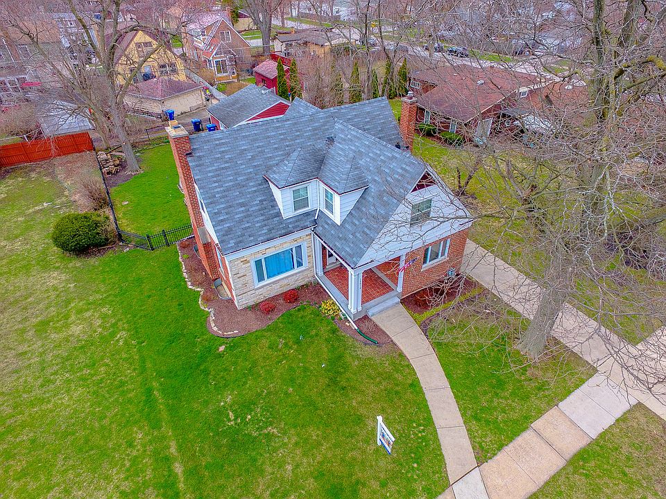 1st image of 12012 Greenwood Ave