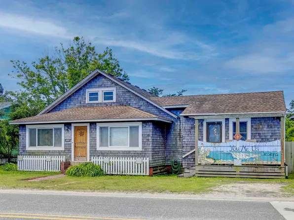 660 Irvin Garrish Hwy, Ocracoke, NC 27960