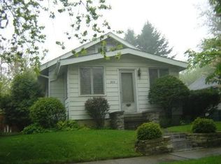 205 E Keith Ave, Waukegan, IL 60085