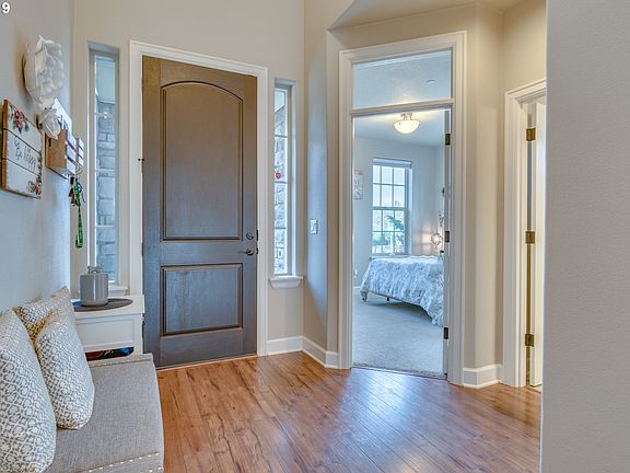 4th image of 10612 SW London Ln