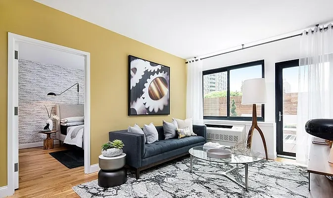 Rented by Vertical Real Estate LLC | media 3