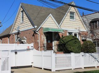 7730 81st St, Ridgewood, NY 11385