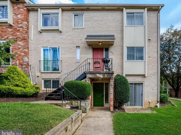 4551 Logsdon Dr, Annandale, VA 22003