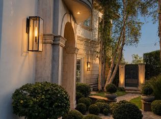 2680 Bowmont Dr, Beverly Hills, CA 90210