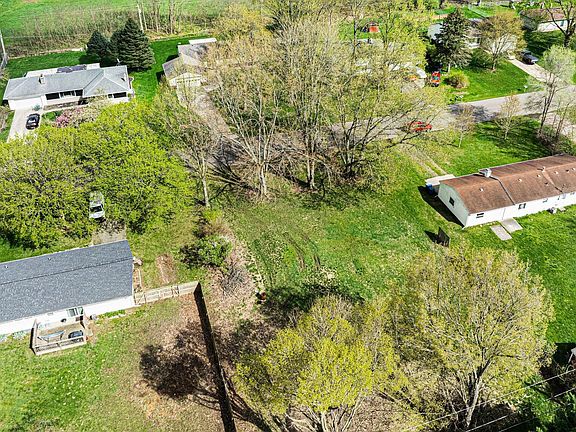 2nd image of E Tremblay Dr