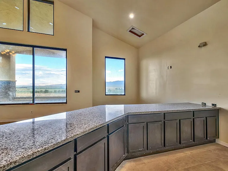 5750 US Highway 95 N — Photo 34