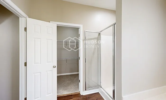 1008 Washington Ct — Photo 18