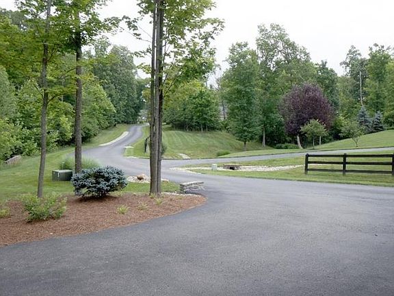 2nd image of 5 Rose Lane Farm